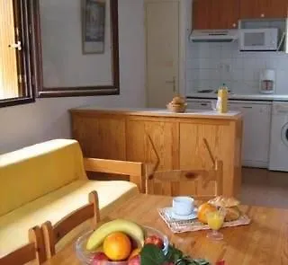 Apartahotel Lagrange Vacances Le Clos Saint Hilaire