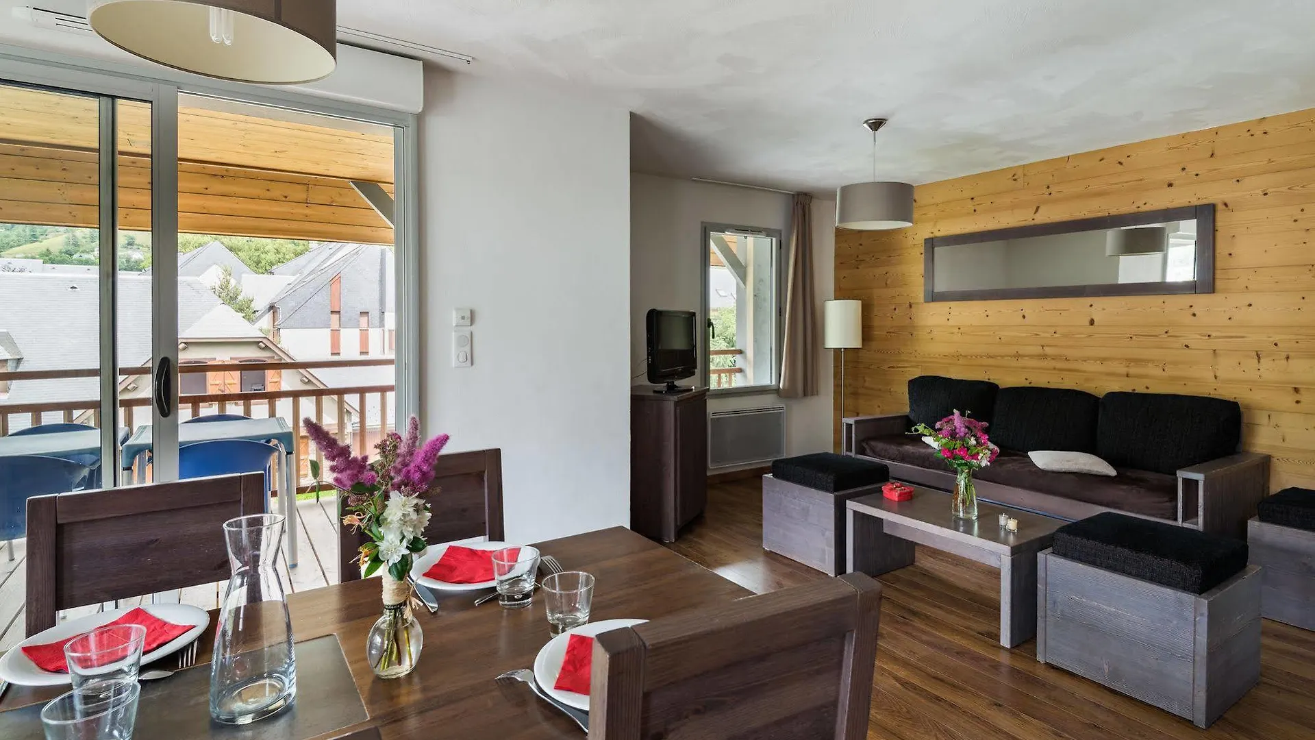 Lagrange Vacances Le Clos Saint Hilaire